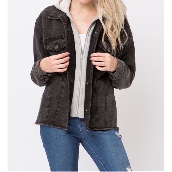 🆕🎉HP🎉5⭐️Fun Denim Jacket Hoodie - Picture 4 of 5